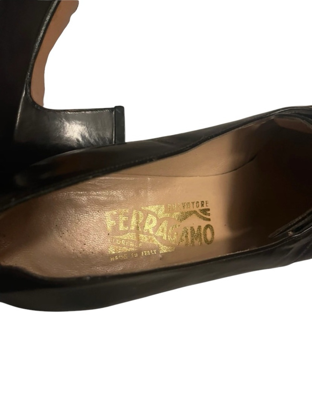 vintage Salvatore Ferragamo black leather pumps dark academia - Picture 7 of 7